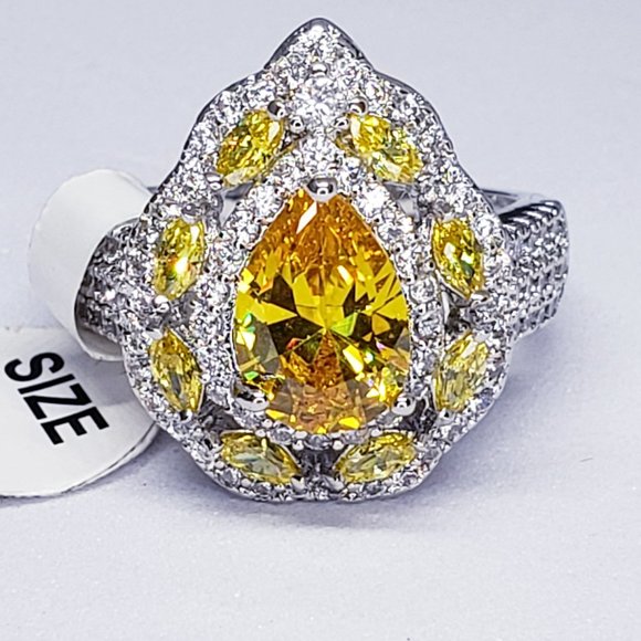 Custom Jenesaisquoi Jewelry - 💎Pear Shapped Yellow Sapphire Fashion Ring